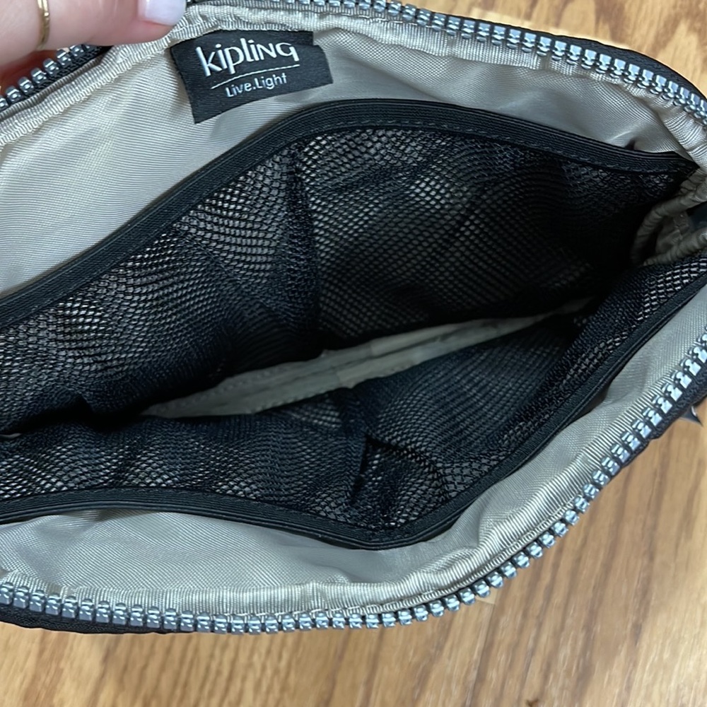 Kipling pouch - Picture 3 of 6